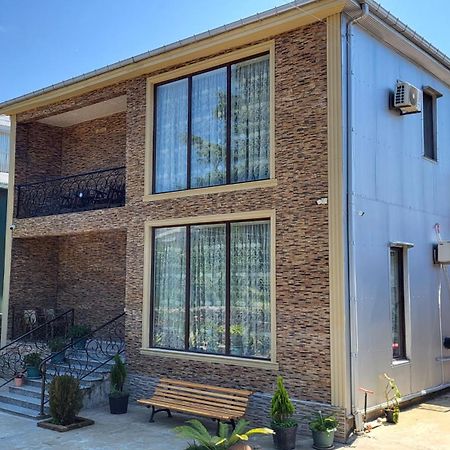 Guesthouse Gocha Beridze Batumi Eksteriør billede