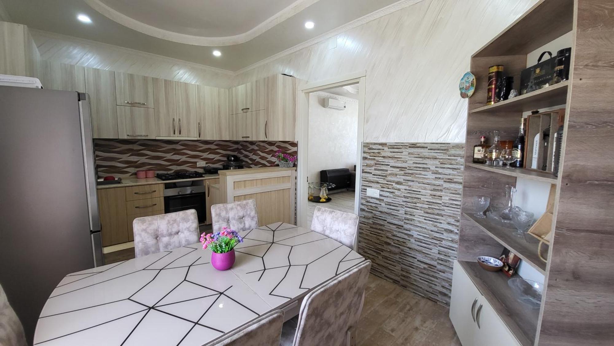 Guesthouse Gocha Beridze Batumi Eksteriør billede